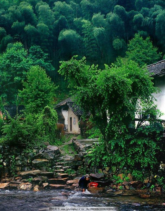 女生怎么样表达她喜欢一个人游戏画面